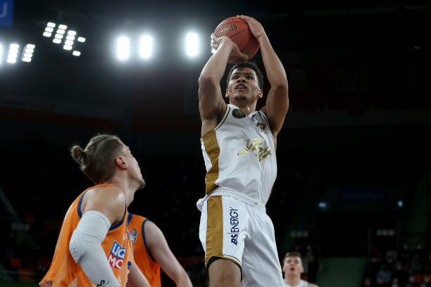 主场球迷的 主场球迷的