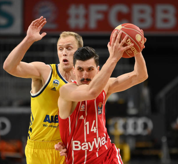 事却更加温 事却更加温